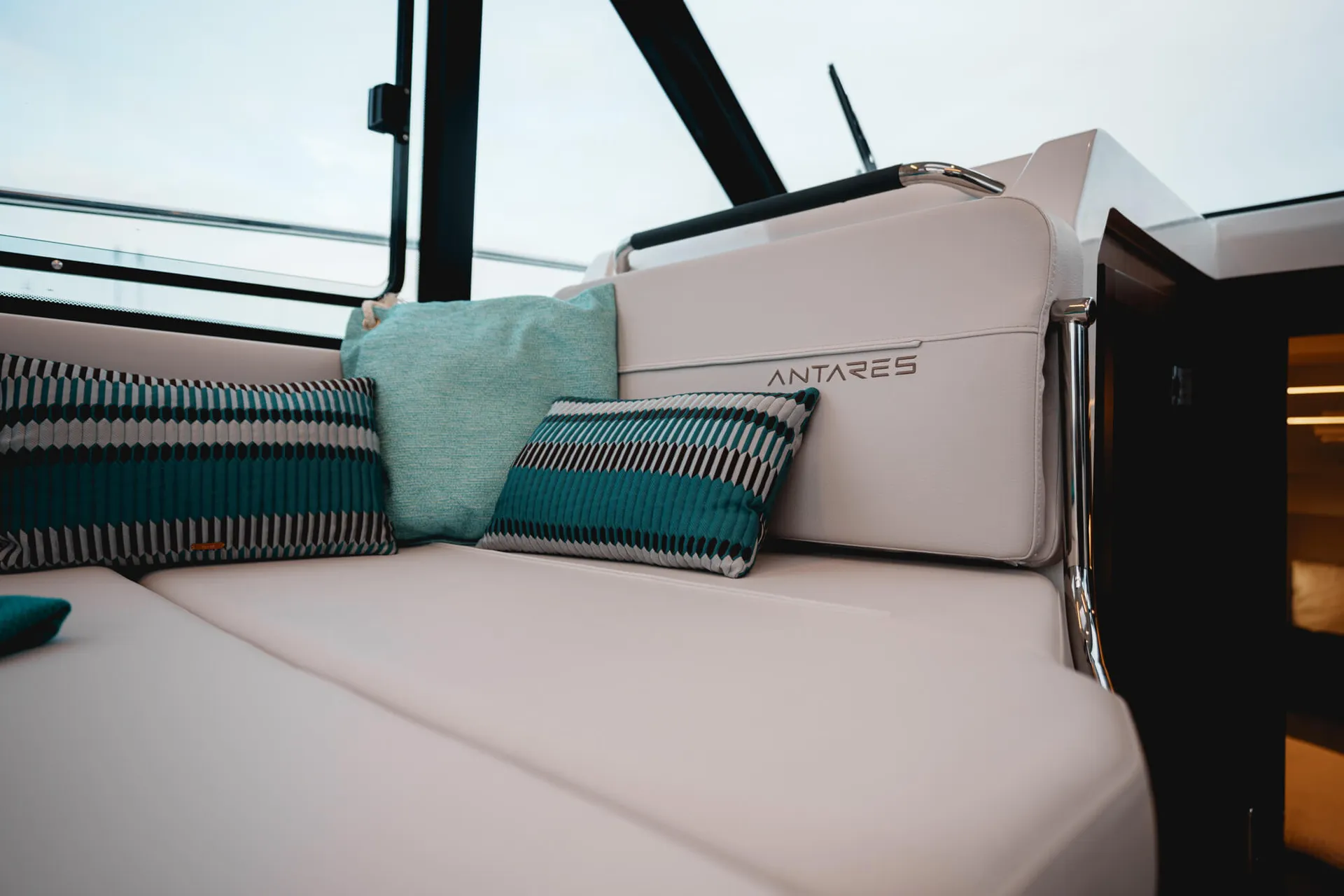 Beneteau Antares 9 - V2 - new - Imagen 17