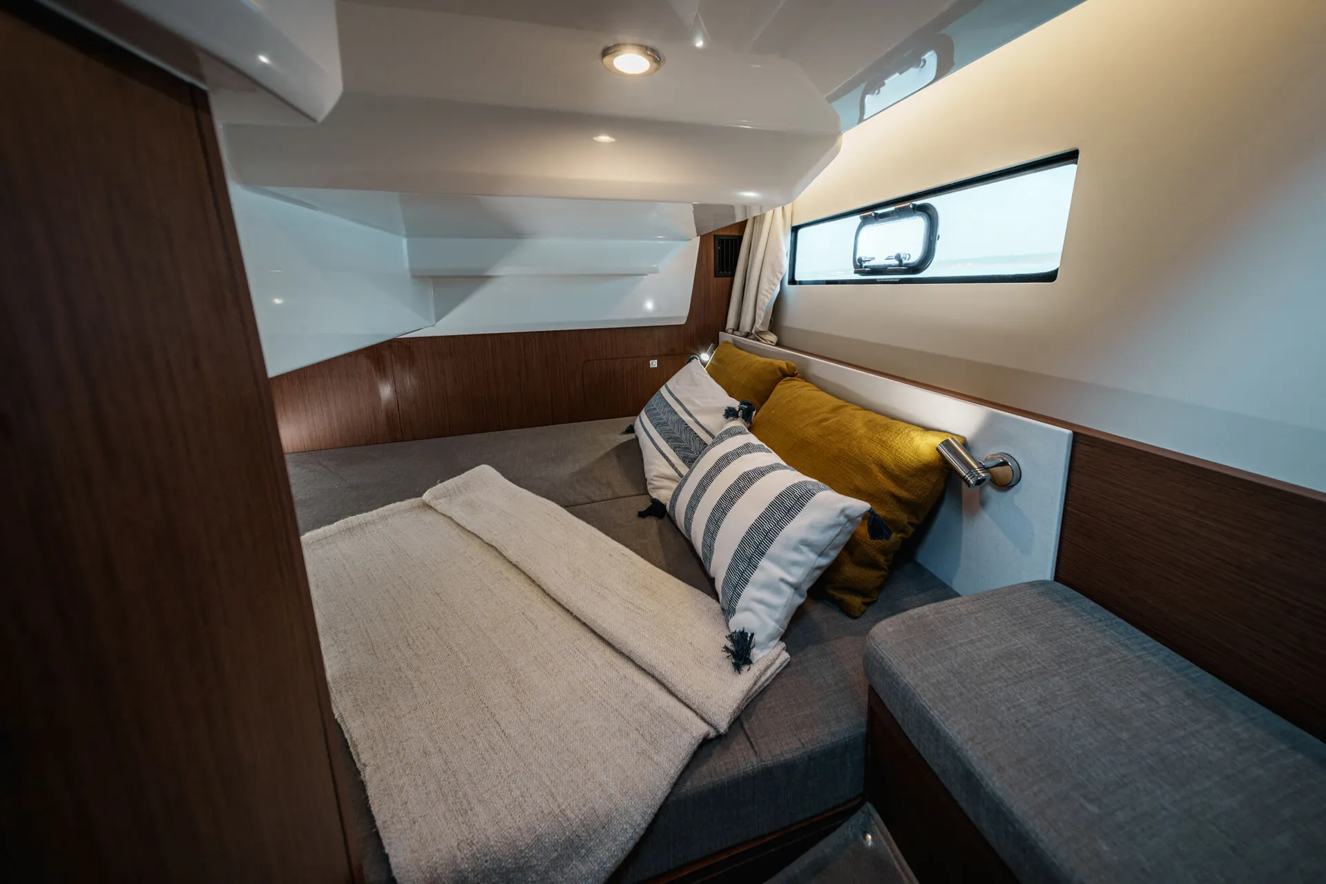Beneteau Antares 9 - V2 - new - Imagen 15