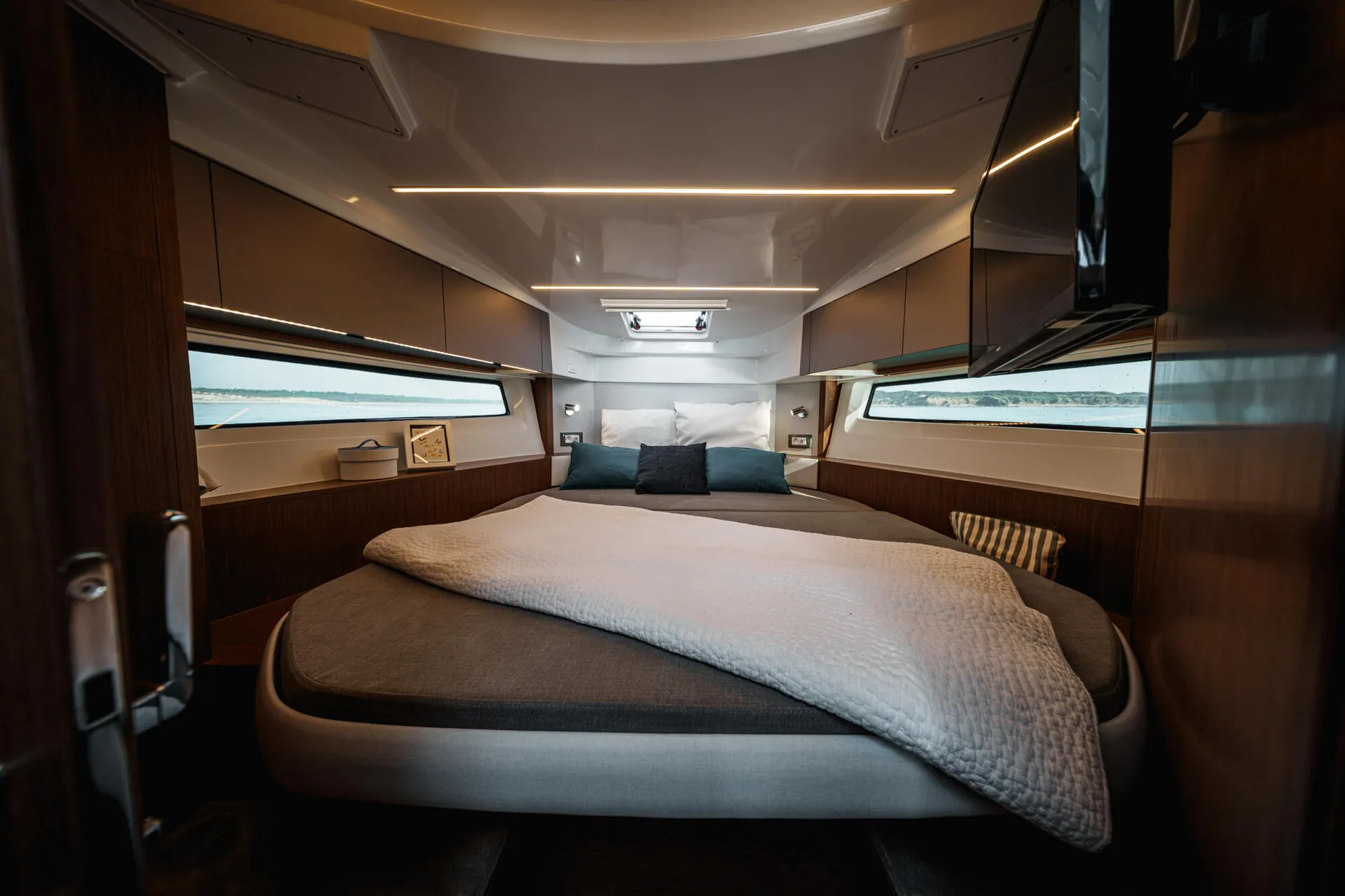 Beneteau Antares 9 - V2 - new - Imagen 16
