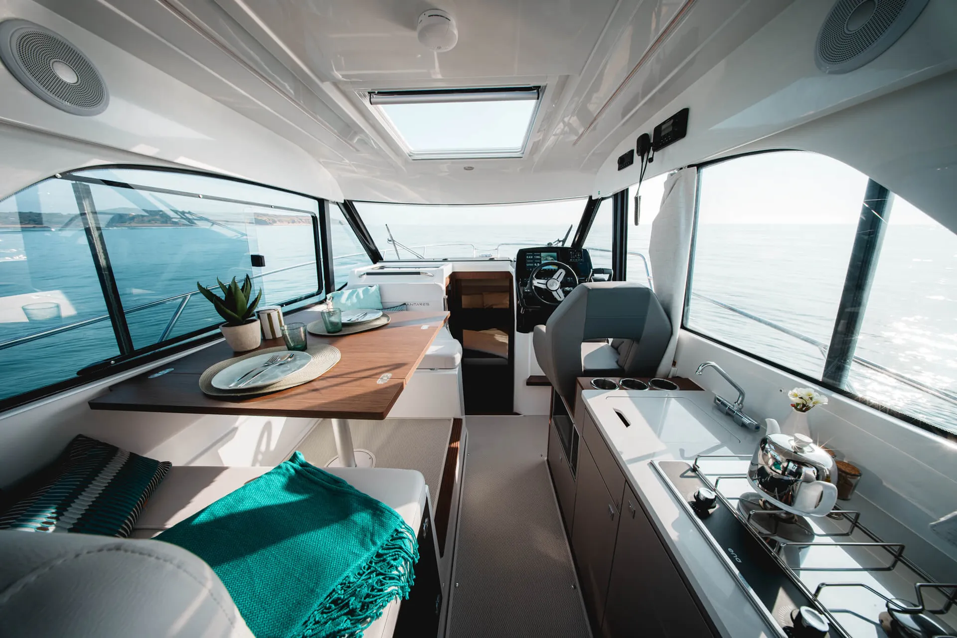 Beneteau Antares 9 - V2 - new - Imagen 18