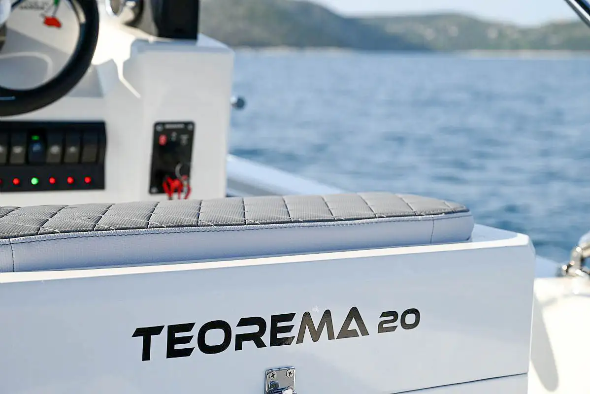 Teorema 20 Sundeck - Lanzamiento - Imagen 14