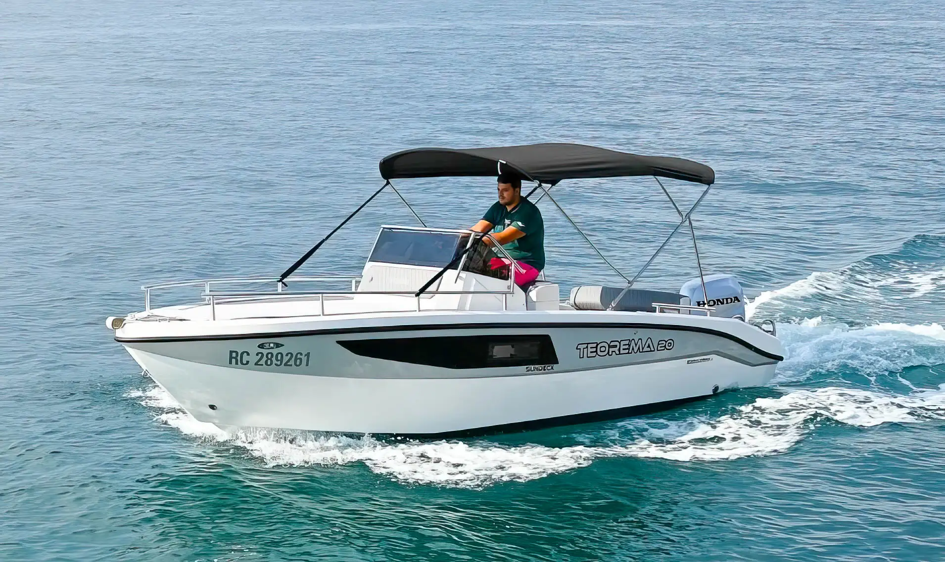 Teorema 20 Sundeck - Lanzamiento - Imagen 3
