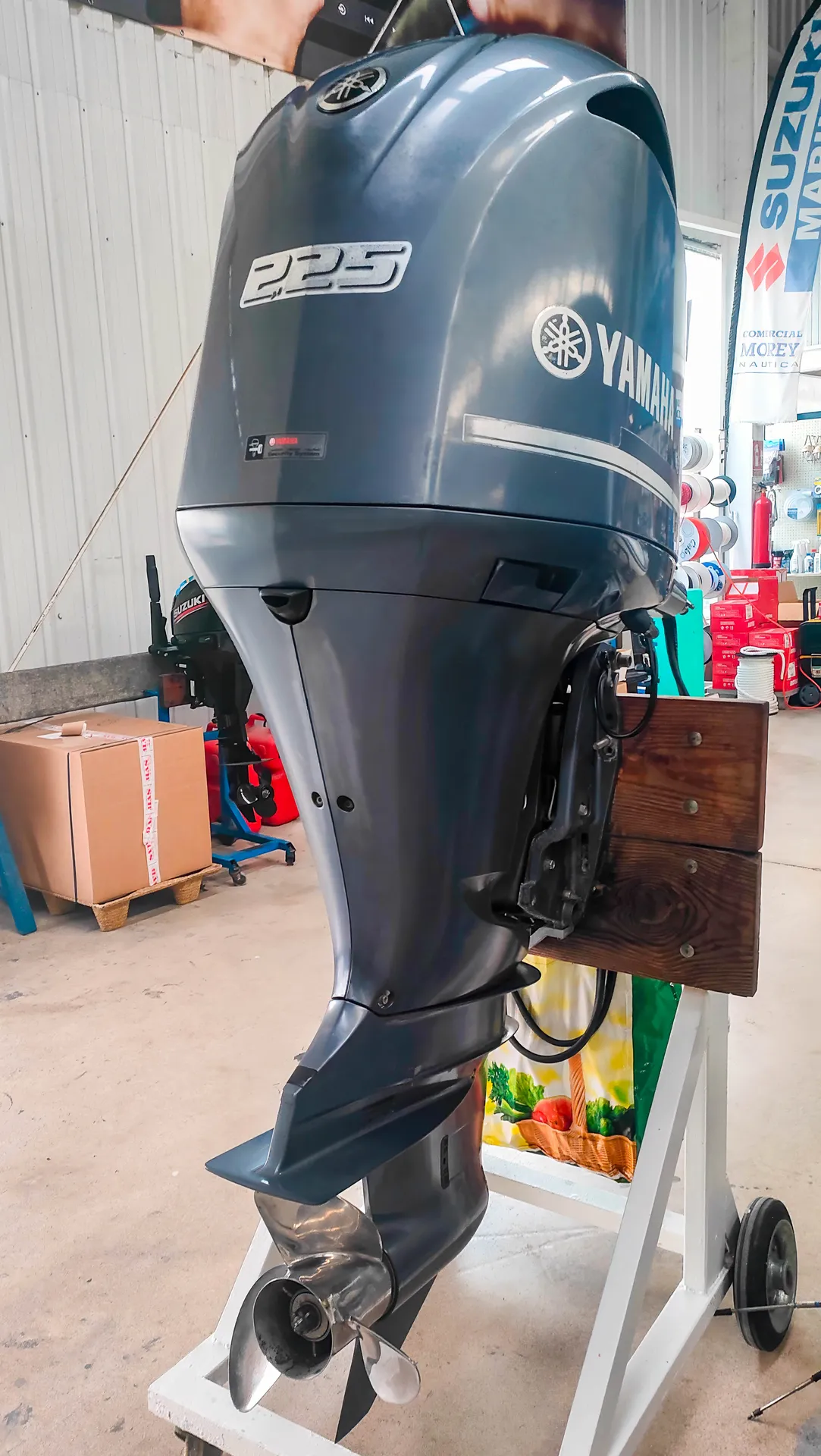 Yamaha F225 FET - fueraborda - Imagen 4