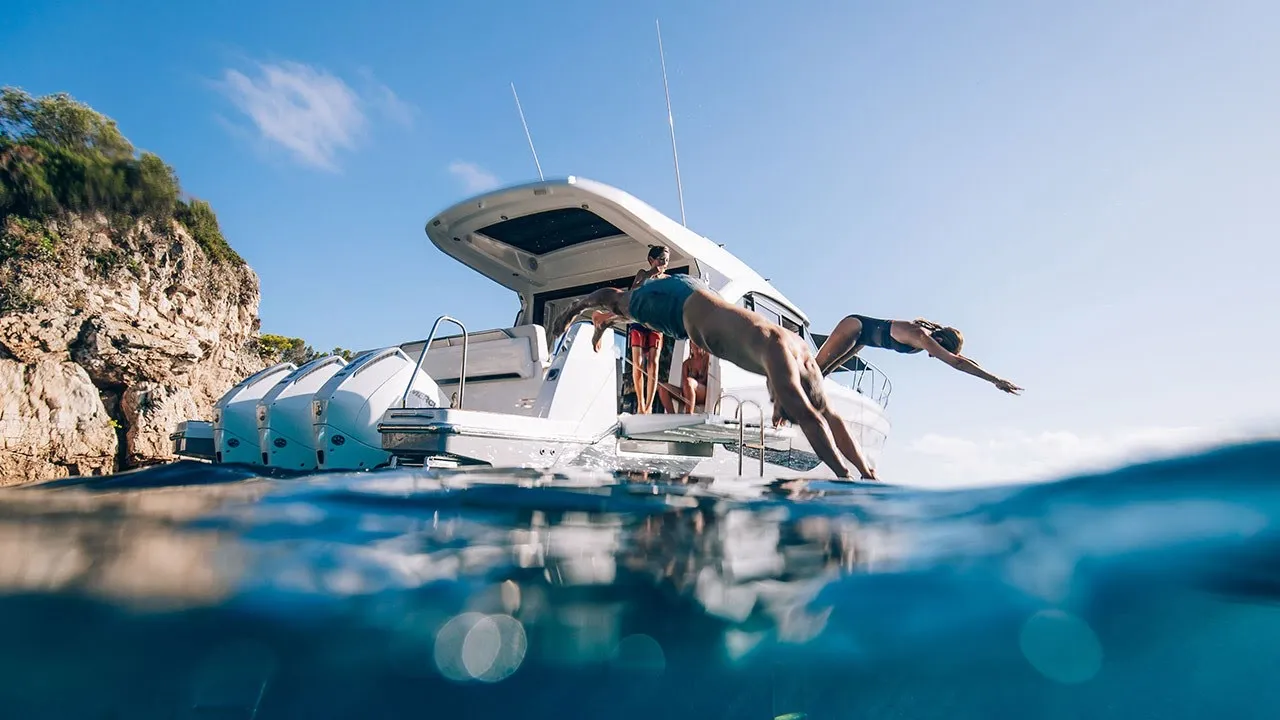 Beneteau Antares 12 Coupe - Imagen 14